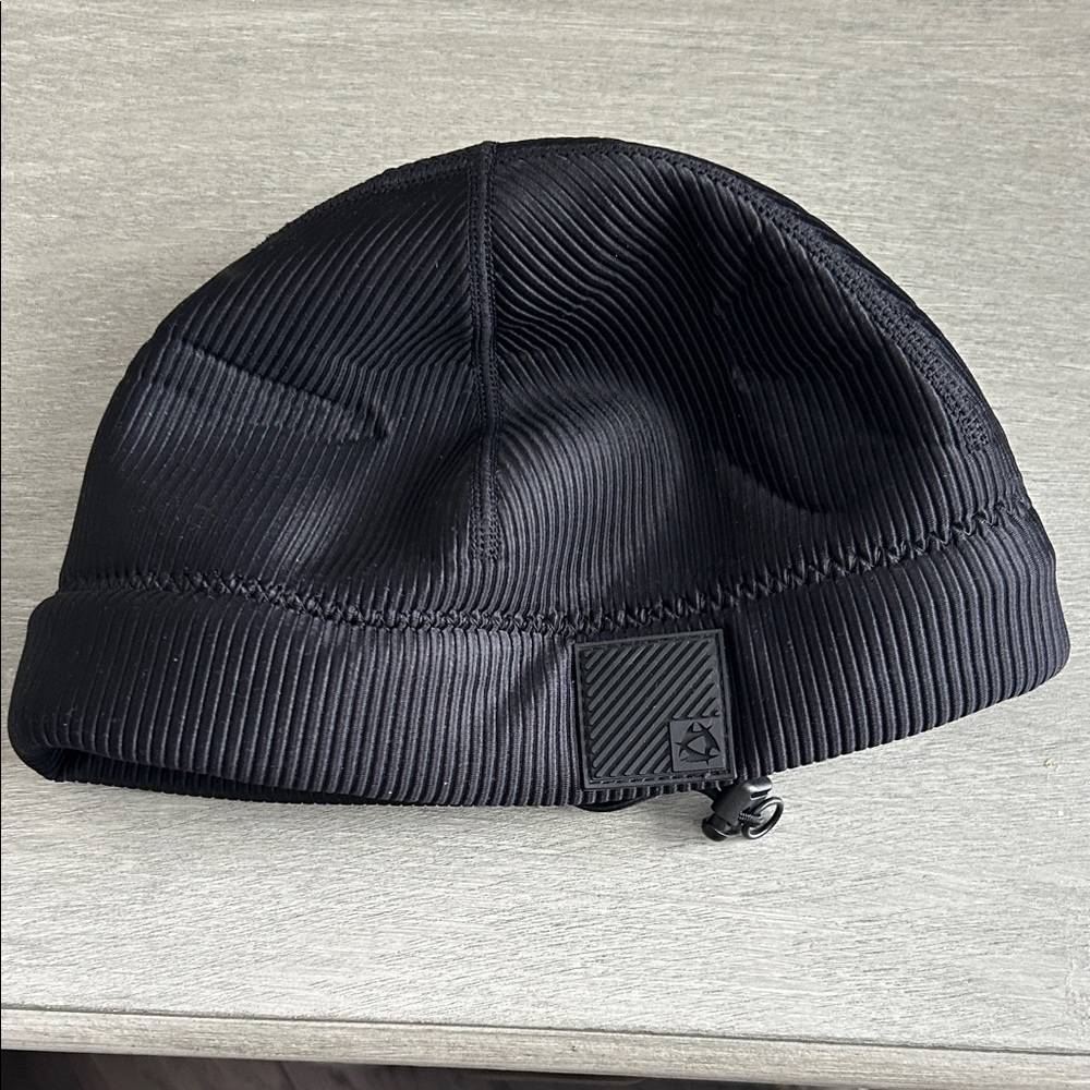 Mystic Watersports - Surf Kitesurf & Windsurfing Beanie L/XL NWOT - Picture 3 of 6